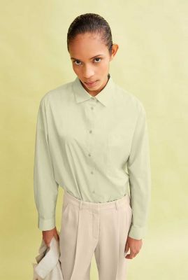 Lichtgroene blouse ealgaa