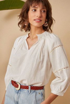 ecru kleurige loose fit blouse met 3/4 mouwen renissa 1E230485