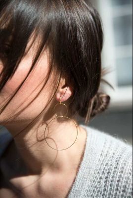 gouden oorbellen ultra ranke oorhangers met 2 cirkels 7cm