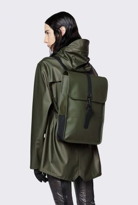 groene waterafstotende rugtas met haaksluiting backpack mini 12800