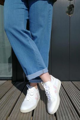witte sneakers met licht roze details v-10 leather VX0202644