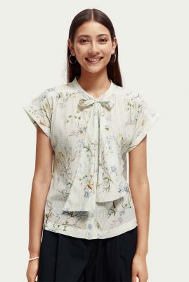 off-white viscosemix blouse met bloemenprint en sjaalkraag 167834