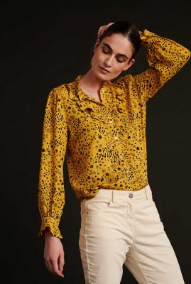gele viscose blouse met bloemen & ruches city charms sp6679