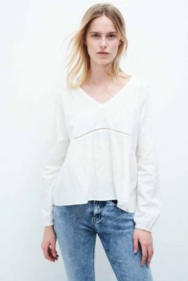 off-white top met opengewerkte details victoria blouse