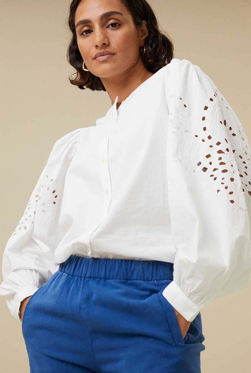 witte blouse met broderie rikki embroidery blouse