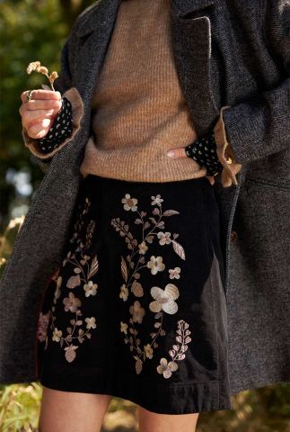 zwarte a-lijn corduroy rok met bloemen victoria embro skirt black