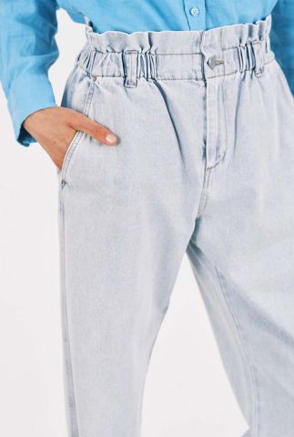 lichte paperbag jeans met hartvormige knoopsluiting jn alia