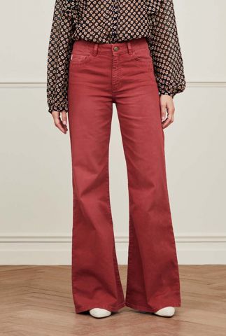 bordeaux rode flared jeans met mid-waist eva wide leg raspberry