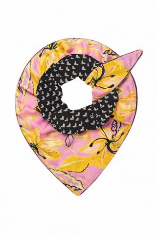 lichtroze sjaal met bloemenprint double lily pink sp6801