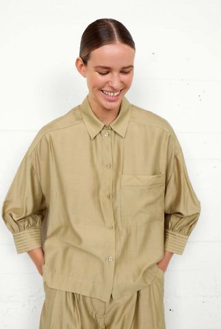 lichtgroene oversized blouse met stiksels auguste shirt 55926