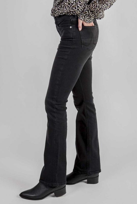 Dames Kleding voor voor Jeans voor Flared jeans Our Legacy Denim Flared Jeans in het Zwart 